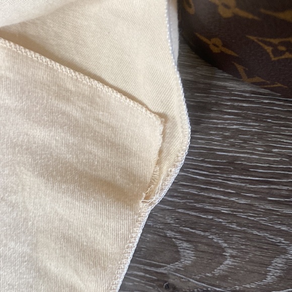 Authentic Louis Vuitton Neverfull MM monogram with pink interior - Picture 14 of 15